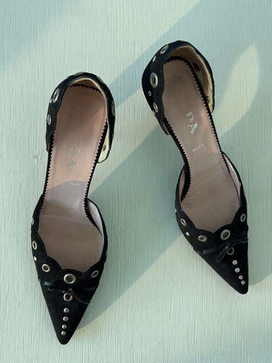 Prada Shoes - Vintage Prada Y2K Suede Eyelet Bow Kitten Heels EU 37